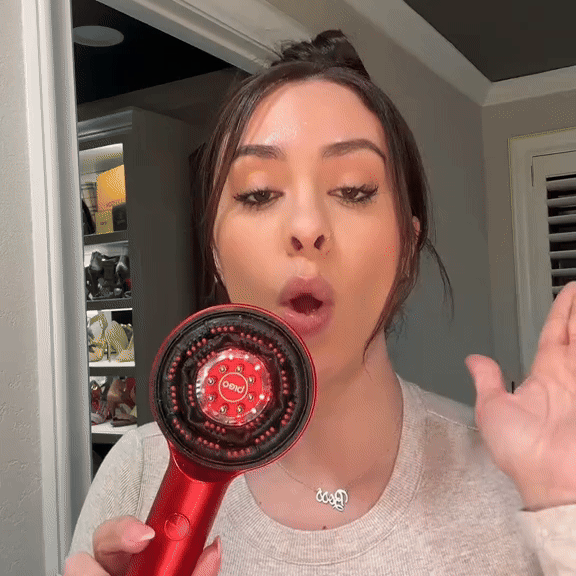 HaloHair™ Red Light Scalp Massager: 93% Saw Thicker Hair Within 21 Days!
